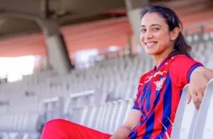 Rare lapse by Aussie ace hands Super Giants victory