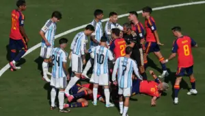 World Cup 2026: Gavi does not think Paredes should be suspended