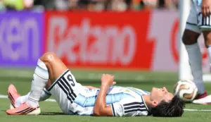 FIFA WC final: Lisandro Martinez forced off injured as Argentina struggle in lackluster first half against Spain