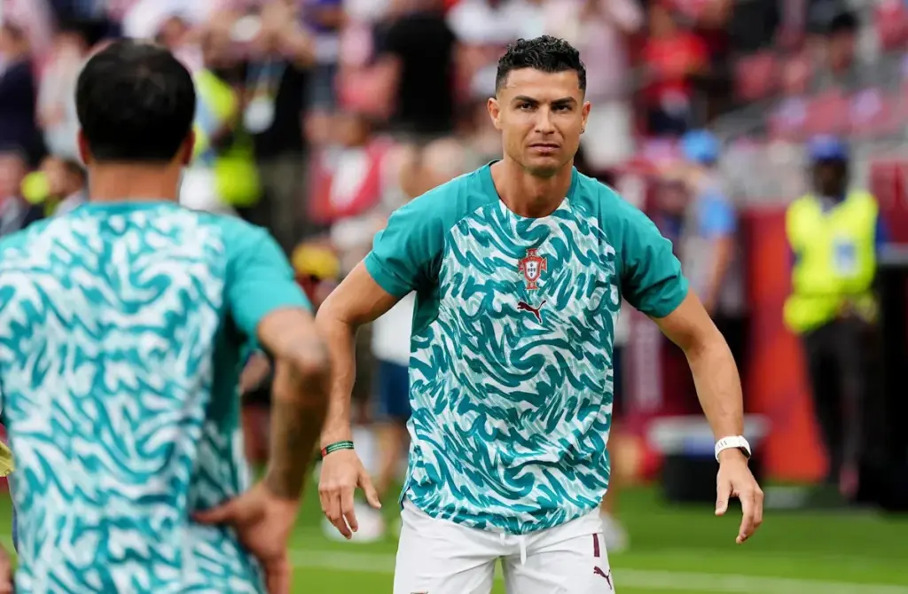 World Cup Round of 32 live updates: Portugal tops Croatia in dramatic finish; Spain routs Austria
