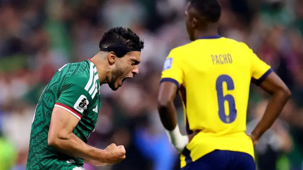 Mexico end World Cup knockout drought with last-32 win over Ecuador in Azteca cauldron