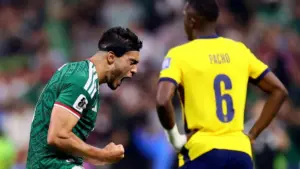 Mexico end World Cup knockout drought with last-32 win over Ecuador in Azteca cauldron