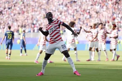 USMNT into World Cup last 16 after beating Bosnia; Controversial red card clouds Balogun’s heroics